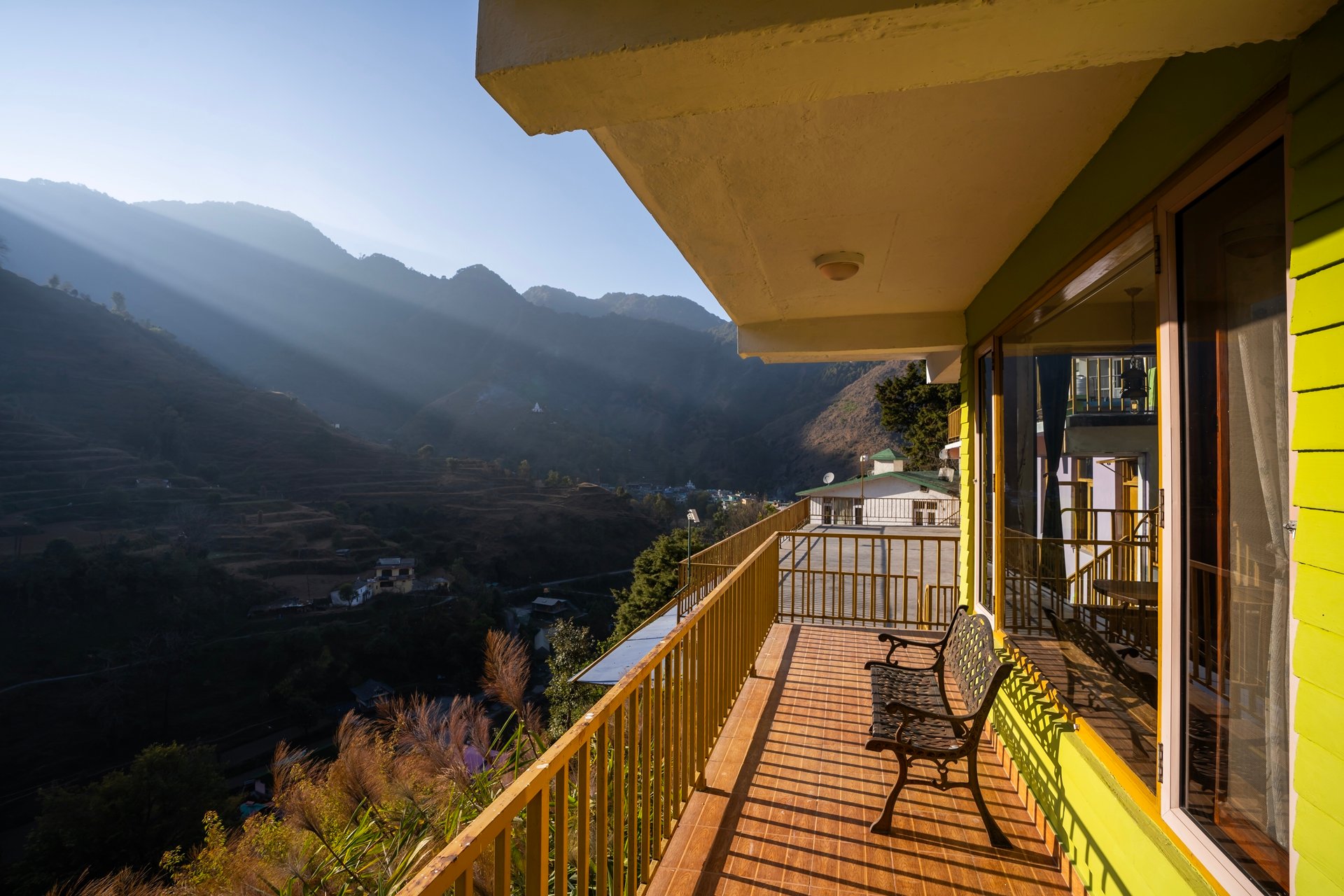 LiveAway Mussoorie (Kempty) by PACK - Image 12