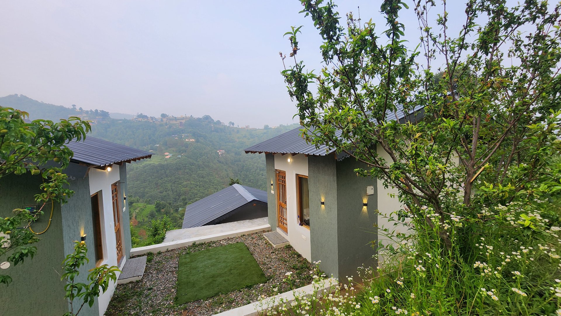 LiveAway Mukteshwar by PACK - Image 16