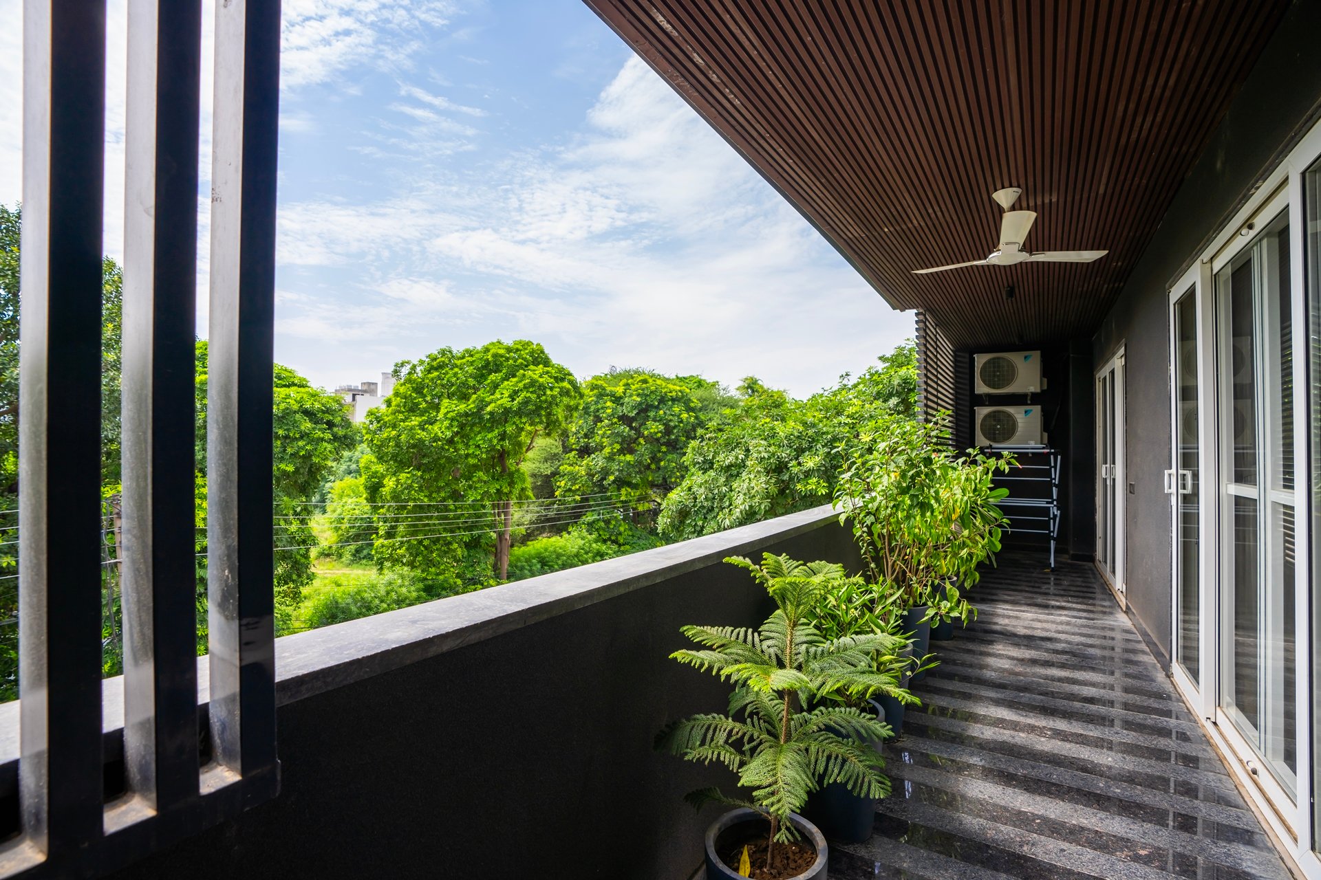 LiveAway Gurugram (Golf Course Road) by PACK - Image 8