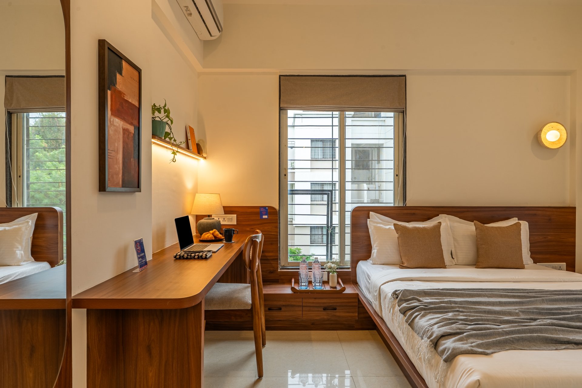 Superior 1 Bedroom Apartment (with balcony)