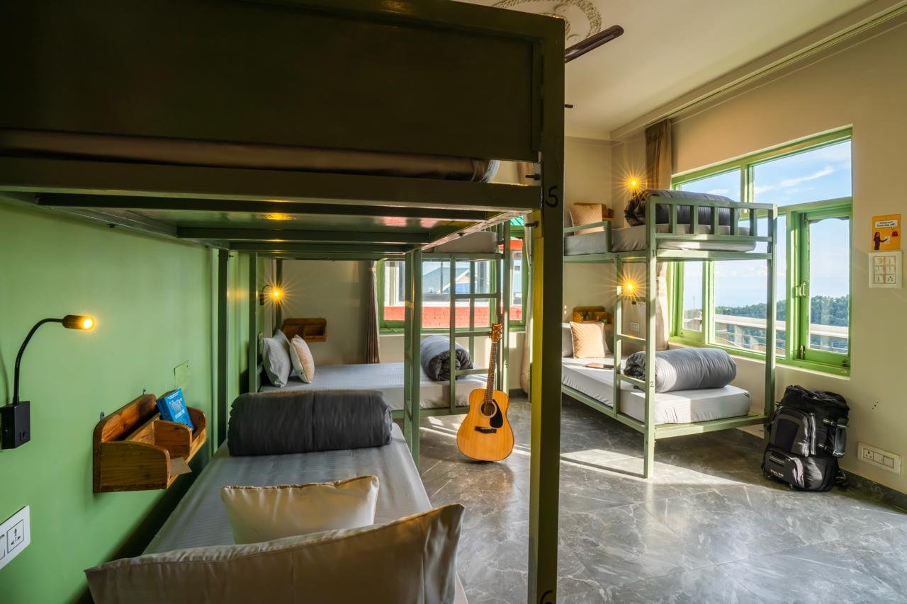 6 Bed Mixed Dorm